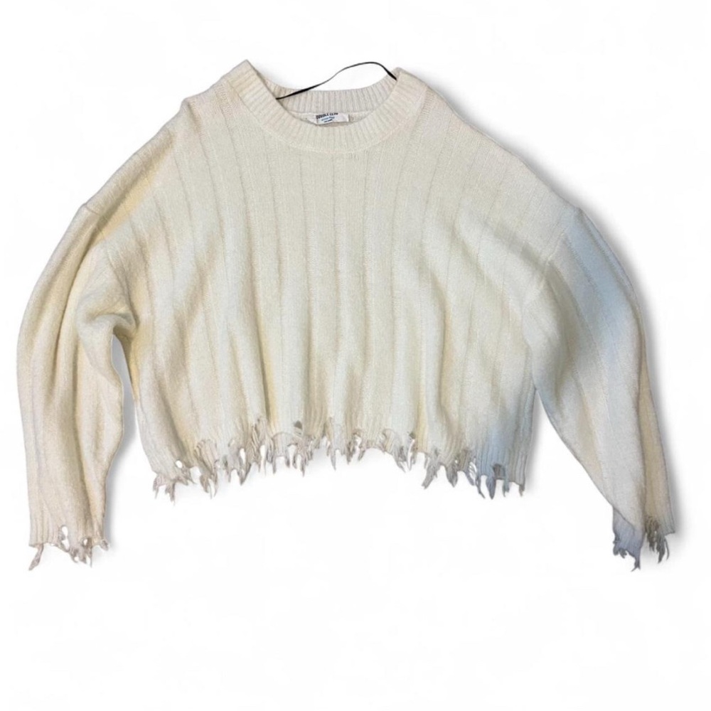 Double Zero white sweater with distressed hem